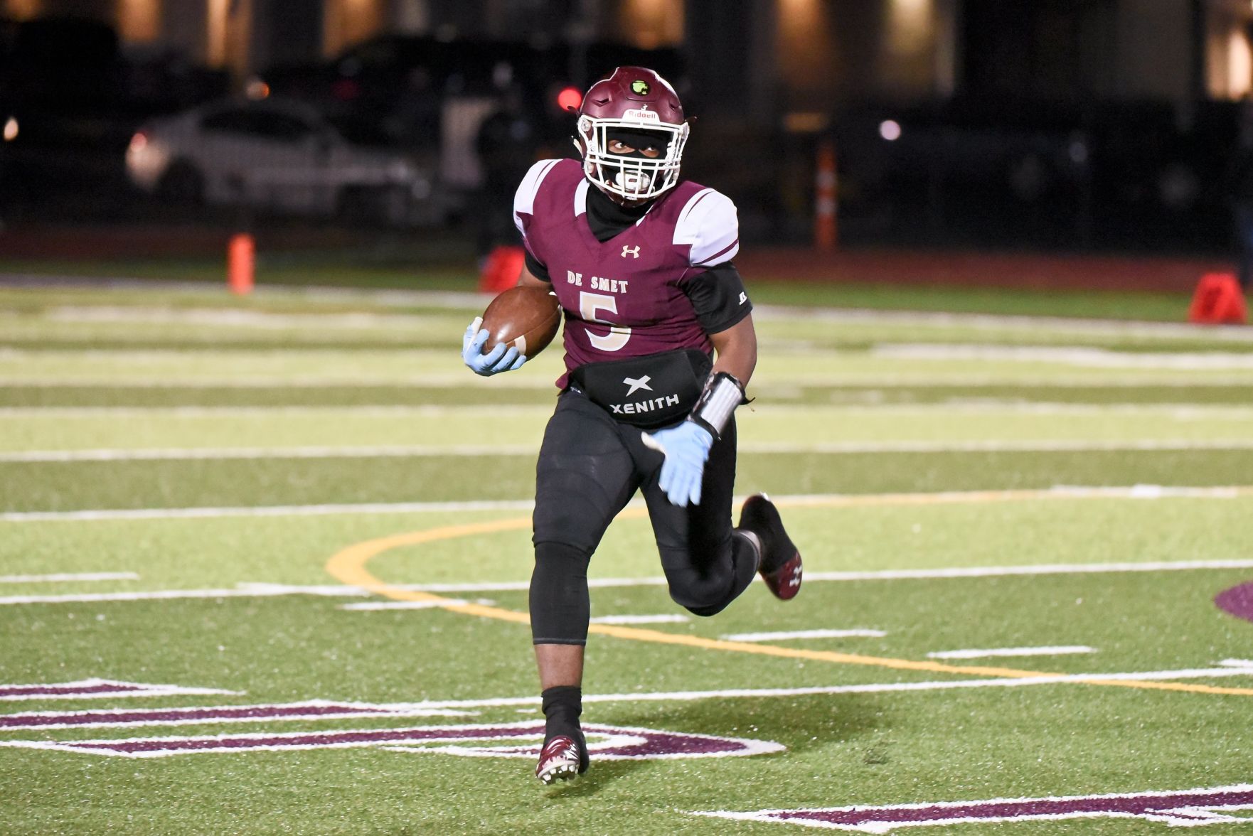 11/08/19 - Football - CBC at De Smet